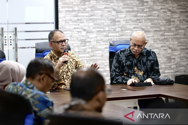 Konsep Politeknik University: Usulan Baru Transformasi Pendidikan Tinggi Vokasi Indonesia