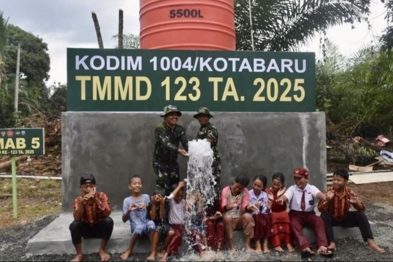 Kodim Kotabaru Bangun 5 Titik Air Bersih, Tingkatkan Kesehatan Warga Pesisir Desa Talusi