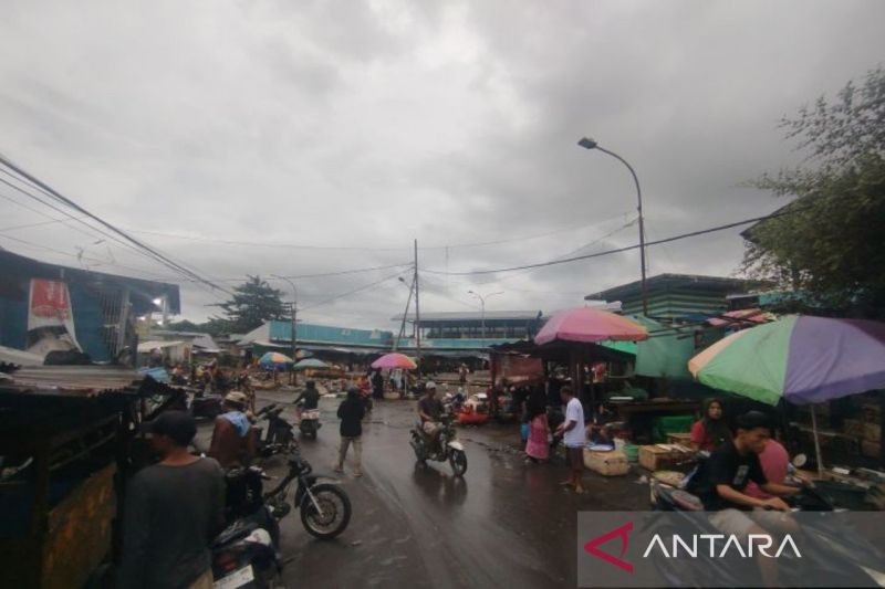 Pemkab Dompu Tata Ulang Pasar Induk: Atasi Kemacetan dan Kesemrawutan