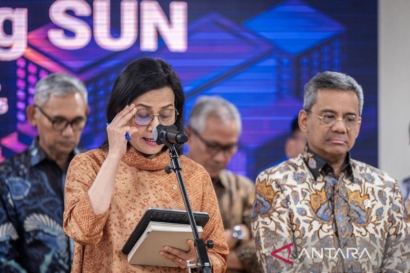 IHSG Melemah, Sri Mulyani Pesan BUMN Jaga Kinerja: Pasar Saham Indonesia di Bawah Tekanan