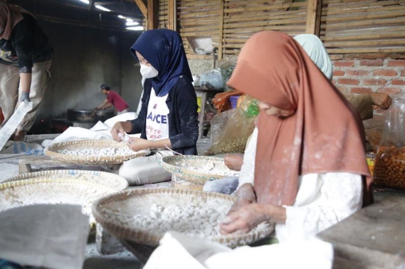 Pemkab Garut Dorong Ekspor Endog Lewo, Camilan Legendaris Khas Malangbong