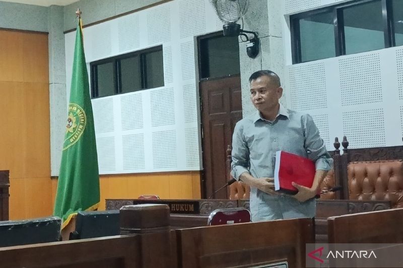 Vonis Eks Kepala Pelabuhan Kayangan Dirubah MA: 10 Tahun Penjara