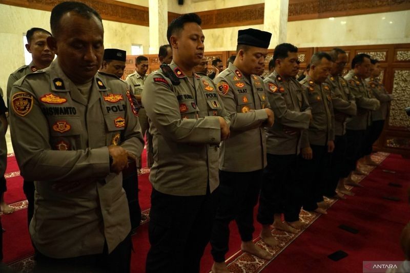 Polres Tulungagung Gelar Salat Gaib untuk Anggota Polri Gugur di Lampung