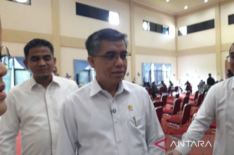 Menaker Tinjau Pencairan JKP Sritex Grup di Boyolali, Pastikan Hak Pekerja Terpenuhi