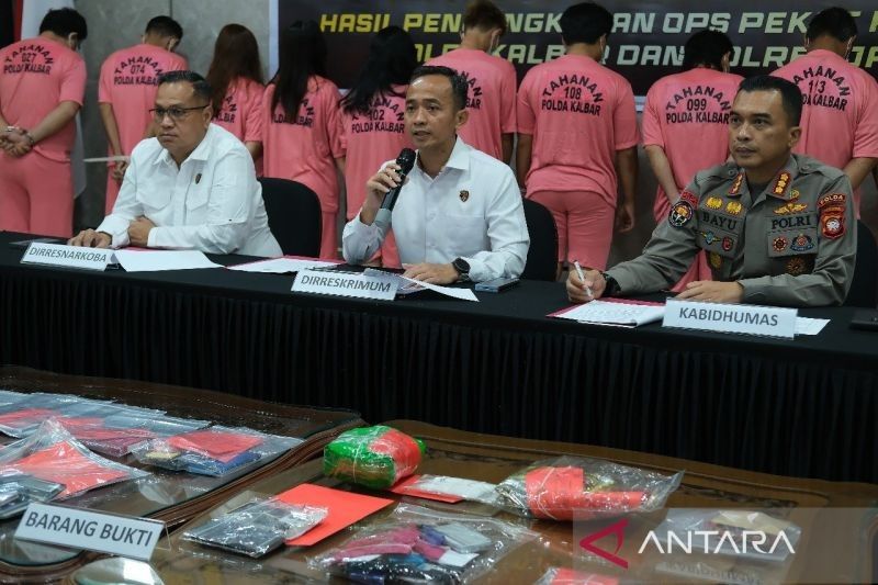 Polda Kalbar Ungkap 232 Kasus Kejahatan dalam Operasi Pekat Kapuas 2025