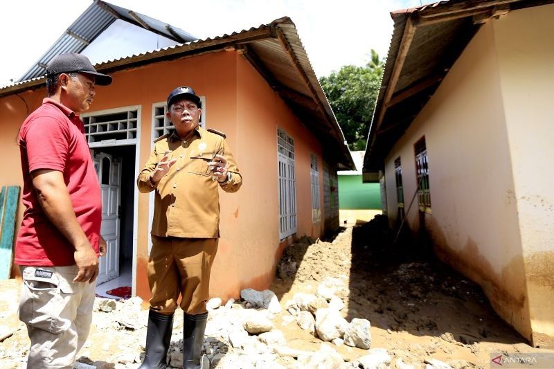 Pemkab Bone Bolango Kerahkan Alat Berat Atasi Banjir Bandang Kabila Bone