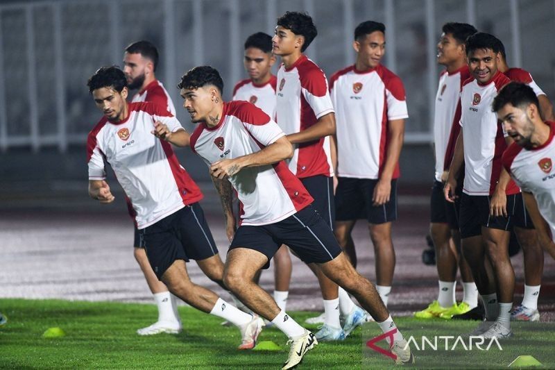 Kluivert Takjub! Latihan Perdana Timnas Indonesia Menuju Australia Bikin Terkesan