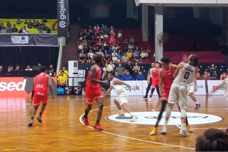 Tangerang Hawks Taklukkan Rajawali Medan di IBL 2024