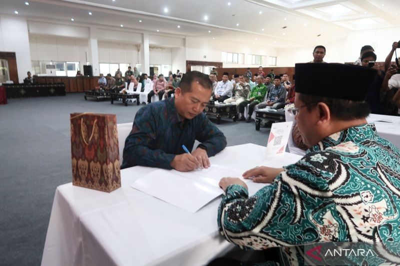 Gubernur NTB Ajak Masyarakat Optimalkan Zakat untuk Entaskan Kemiskinan