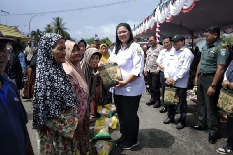 Gerakan Pangan Murah Kapuas: Warga Antusias Sambut Harga Bahan Pokok Terjangkau