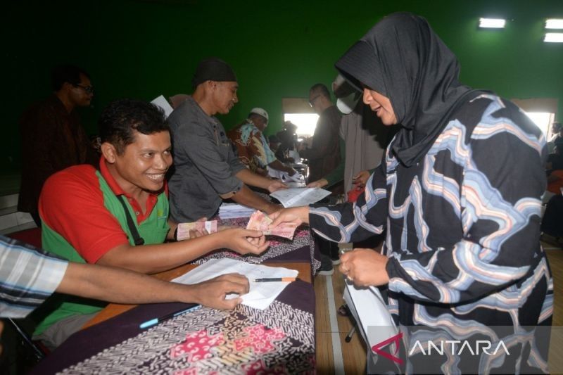 Desa Wunut, Klaten: Sukses Kelola Umbul Pelem, Beri THR Rp200.000 untuk Semua Warga!