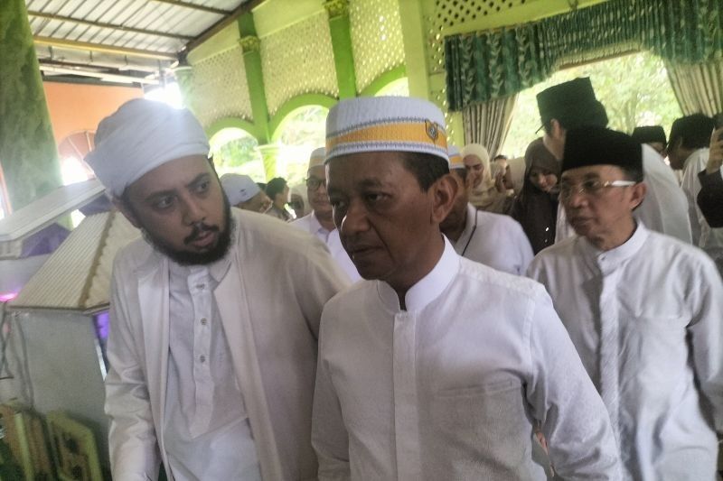 Safari Ramadhan Bahlil Lahadalia di Ponpes Al Ashriyyah Nurul Iman, Bogor