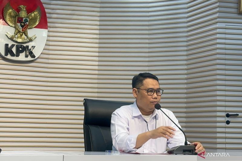 KPK Bahas Kelanjutan Kasus Korupsi Abdul Gani Kasuba Pasca Meninggal Dunia