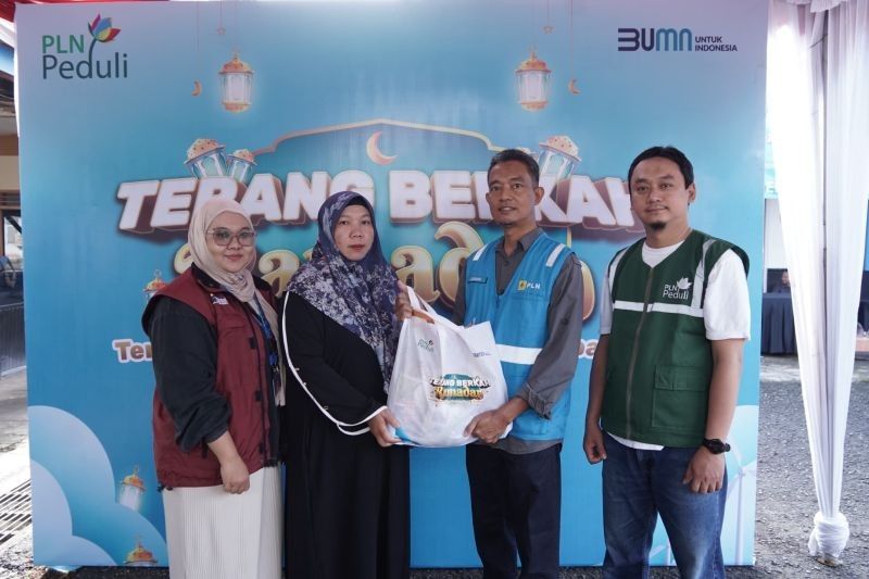 PLN Kalselteng Gelar Pasar Murah Ramadan, 1.000 Paket Sembako untuk Masyarakat Prasejahtera