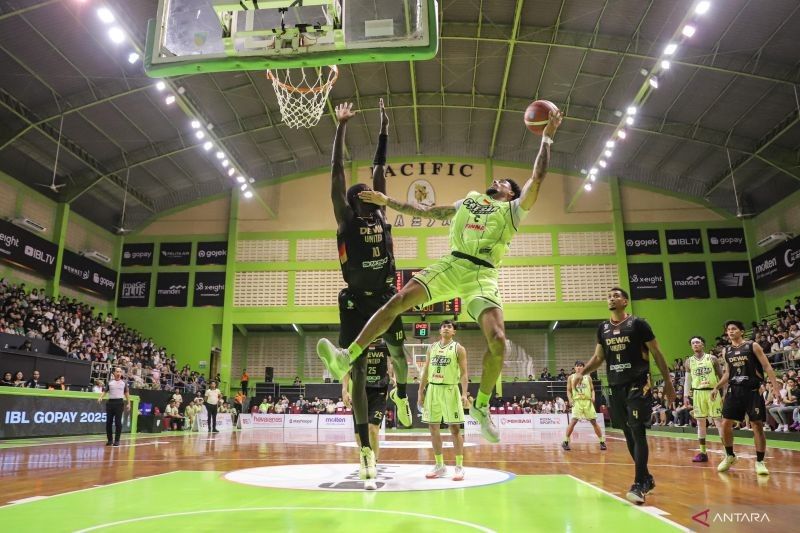 Dewa United Tundukkan Pacific Caesar dengan Skor Telak 92-75