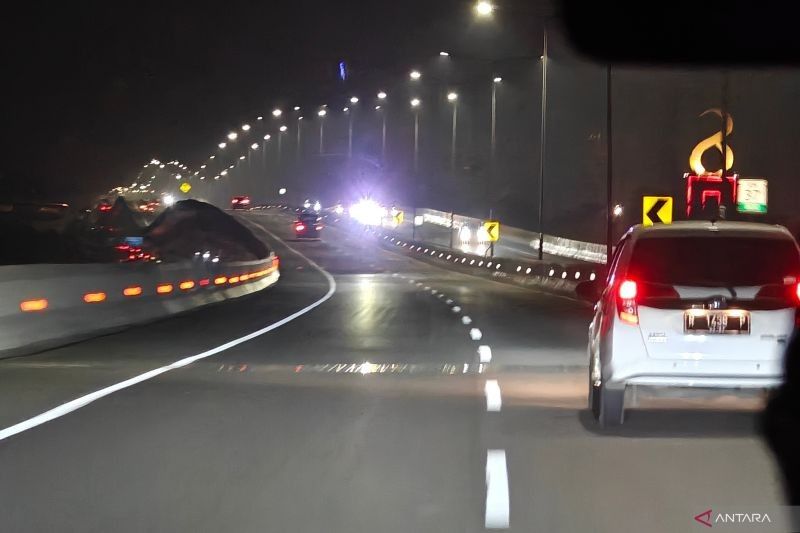 Jalan Bergelombang di Tol Layang MBZ, Pemudik Diminta Jaga Kecepatan