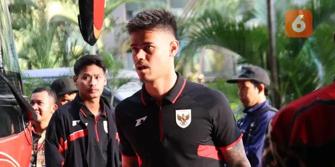Jelang Lawan Bahrain, Mees Hilgers Dipulangkan ke Belanda
