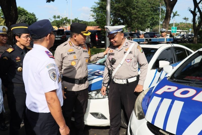 Polri Siagakan Ambulans Darurat di Bandara Soetta untuk Mudik Lebaran 2025