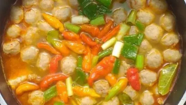 Resep Bakso Kuah Mercon yang Pedas Pool, Cocok Disantap Bersama ...