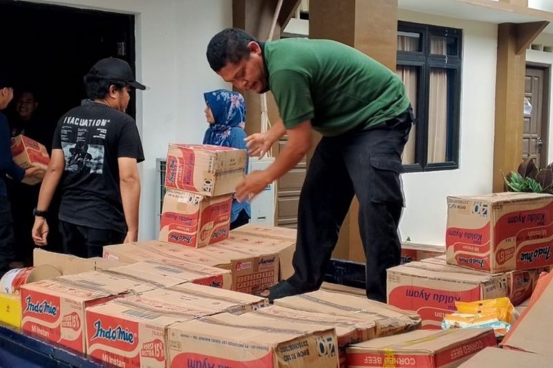 Banjir Bontang: Kemensos Salurkan Bantuan untuk 1.700 Jiwa Korban Banjir