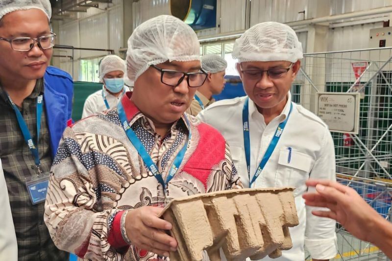 Wagub Kepri Tinjau Pengolahan Sampah Plastik di Batam: Kolaborasi Kunci Atasi Masalah Lingkungan