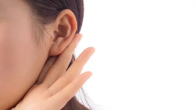Berhenti Pakai Cotton Bud, Ini Cara Aman Bersihkan Telinga Menurut Dokter THT