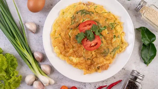 Tanpa Tambahan Kol atau Tahu, ini Rahasia Membuat Telur Dadar Tebal yang Lezat