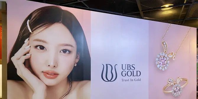 Nayeon Twice Kini Jadi Brand Ambassador Perhiasan Lokal USB Gold dengan Koleksi Kelinci