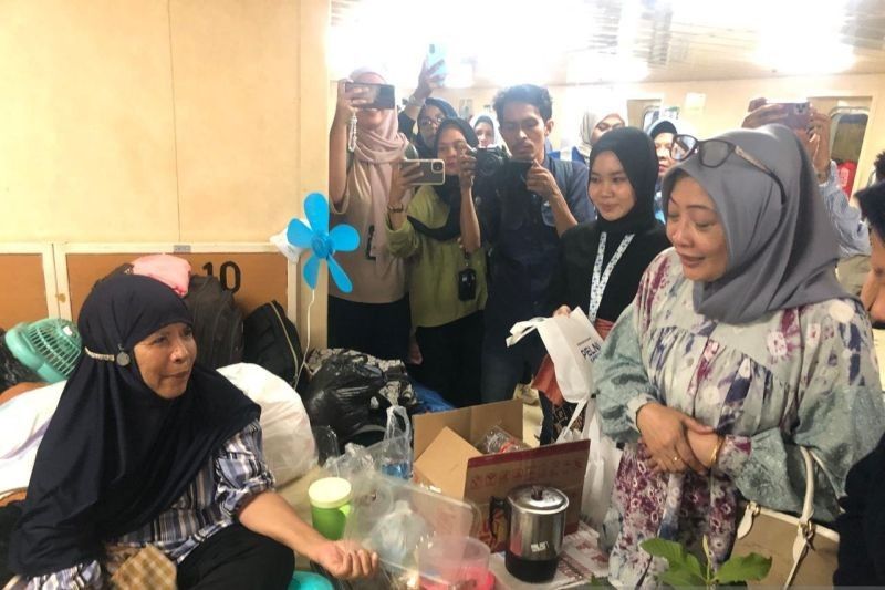 Pelni Tinjau Fasilitas Kapal, Pastikan Peningkatan Layanan di Maluku