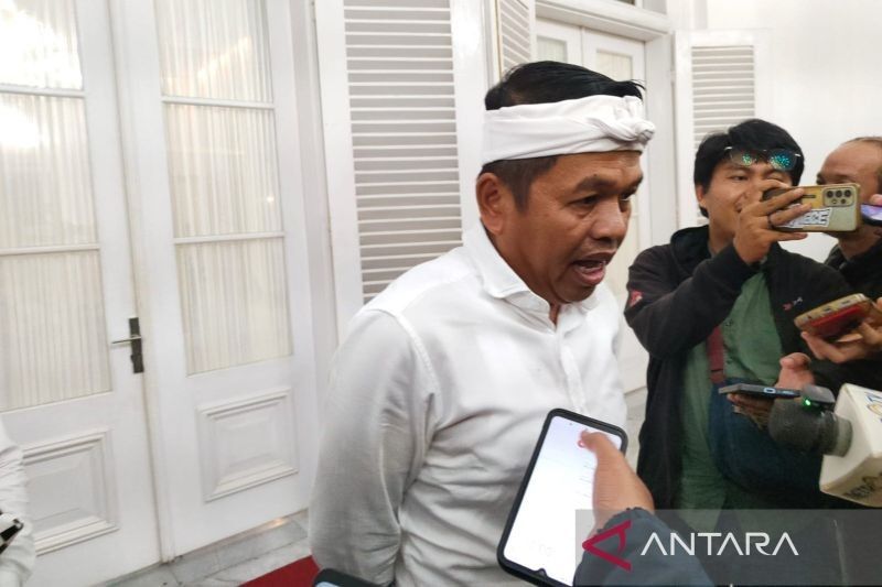 Dedi Mulyadi Santai Hadapi Ancaman Pembunuhan: Tetap Fokus Kerja untuk Jabar