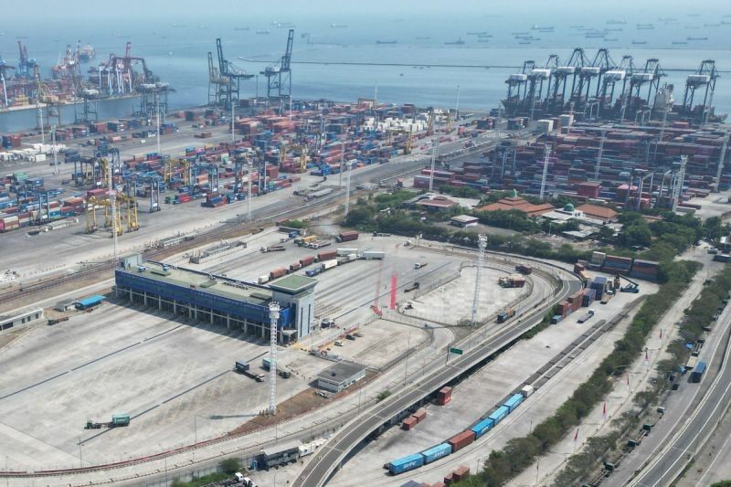 Pelindo Temukan Penyebab Kemacetan di Pelabuhan Tanjung Priok