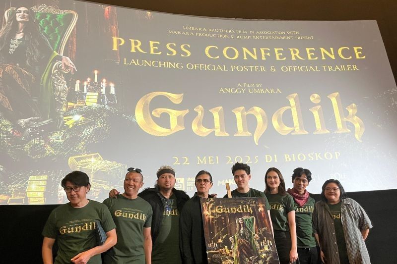 Mimpi Anggy Umbara Lahirkan Film Horor Heist 'Gundik', Tayang Mei 2025!