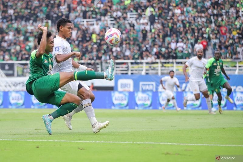 Derbi Jatim Panaskan Pekan ke-30 Liga 1! Persib Siap Tempur Lawan PSS