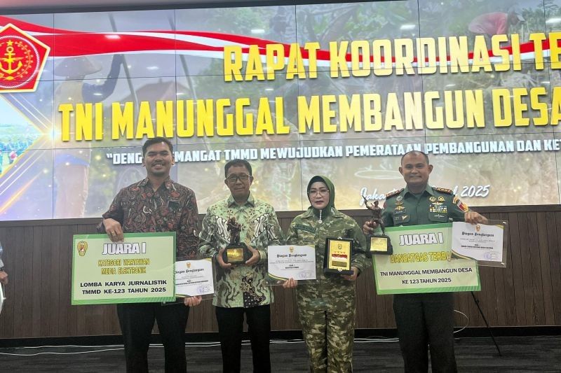 Kodim 1311/Morowali Raih Dua Penghargaan Bergengsi di TMMD ke-123