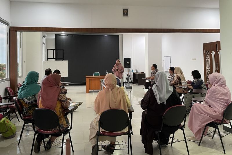 UMPR Gandeng Unismuh Makassar: Tingkatkan Kompetensi Instruktur Laboratorium