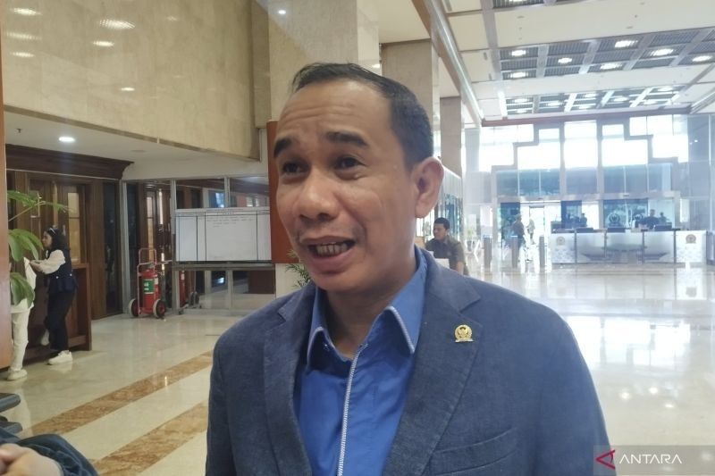 Kasus Eks Pemain Sirkus OCI: DPR Nilai Usut Pidana Lemah, Dorong Penyelesaian Kekeluargaan