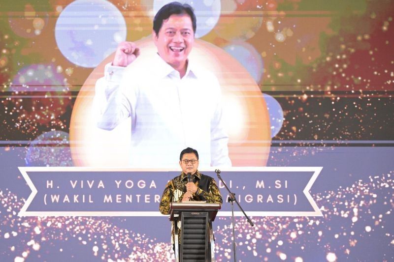 Dorong Perekonomian Desa, Wamenaker Minta Kepala Desa Aktif Kembangkan Koperasi
