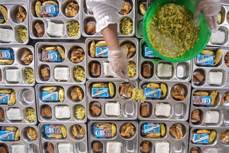Pembayaran Aman, Program Makan Bergizi Gratis (MBG) di Bogor Berjalan Lancar