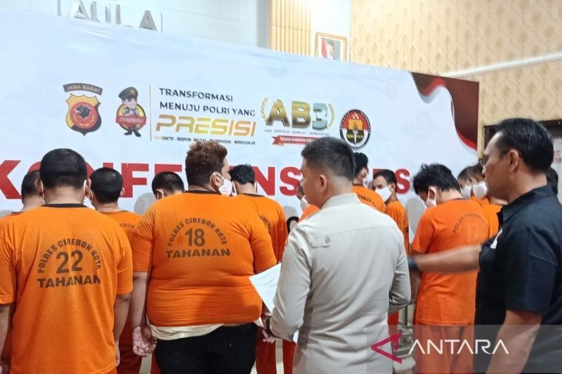 26 Pengedar Narkoba Ditangkap di Cirebon, Polisi Sita Ratusan Gram Sabu dan Ribuan Obat Keras