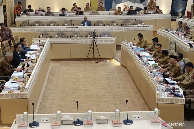 DPR Awasi Transfer Dana Pusat ke Daerah, Kinerja BUMD Jadi Sorotan