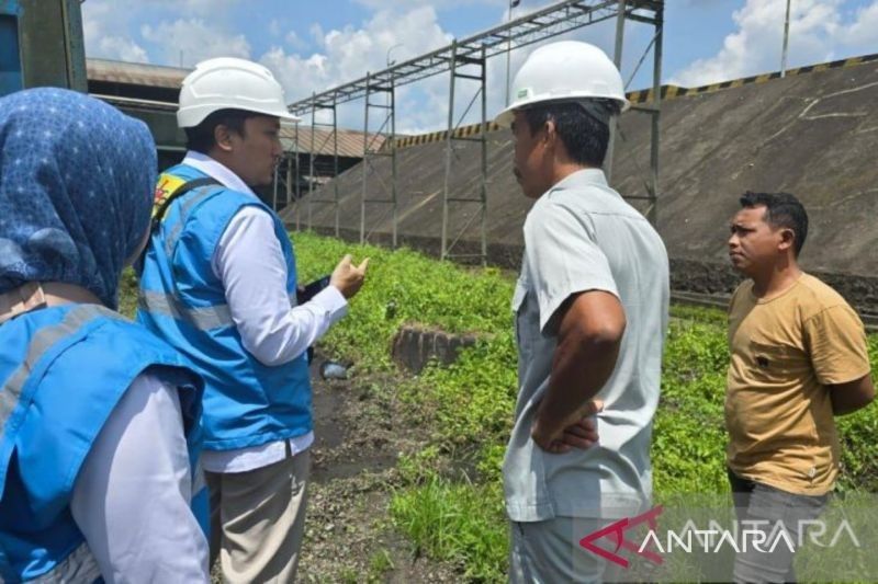 PLN Bangka Pastikan Pasokan Listrik Andal untuk Industri Perkebunan Kelapa Sawit