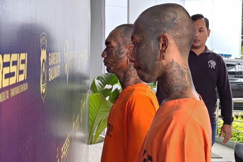 Polresta Tangerang Ciduk 30 Preman Pungli, 8 Ditahan!