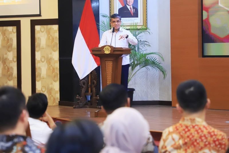 Menaker Ajak Perusahaan TKA Perkuat Tenaga Kerja Mandiri