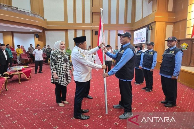 41 Petugas Haji Sulawesi Tenggara Dilepas, Siap Layani 2.018 Jamaah di Tanah Suci