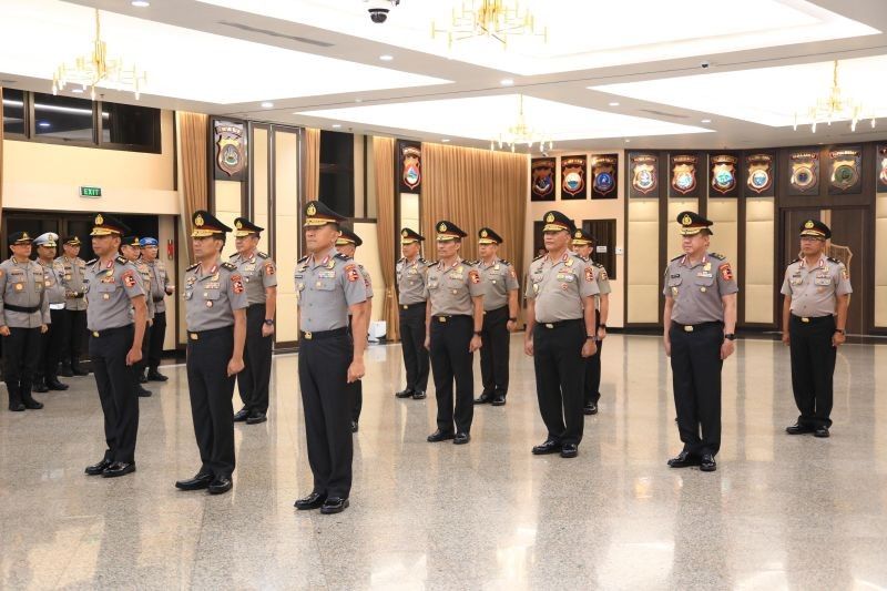 13 Pati Polri Naik Pangkat, Kapolri Apresiasi Dedikasi dan Kinerja