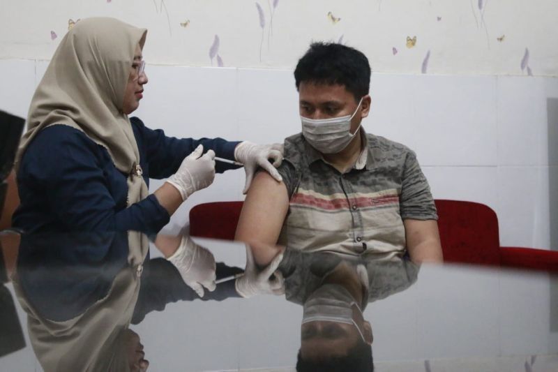 Vaksin Meningitis untuk Calon Haji Kota Madiun: Persiapan Menuju Tanah Suci