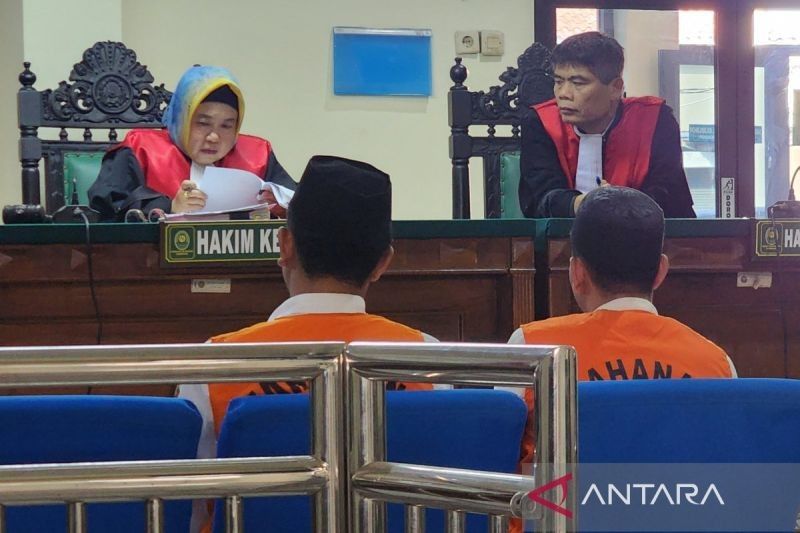 Oknum Polisi Penyelenggara Sabung Ayam di Semarang Divonis 1,5 Tahun Penjara