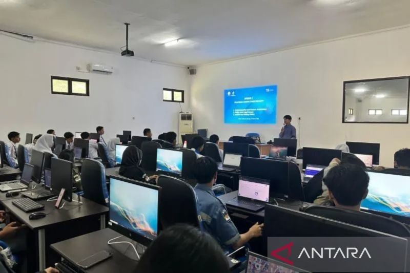 Bangka Selatan Pacu Perekonomian Digital: 210 Pelajar Ikuti Pelatihan Marketing Digital