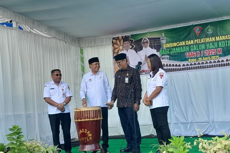 321 Calon Haji Kota Ambon Ikuti Manasik Haji Jelang Keberangkatan 2025