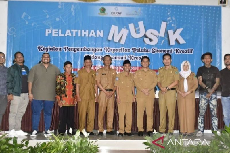 Dispar Rejang Lebong Latih Musisi Lokal, Siap Go Nasional!